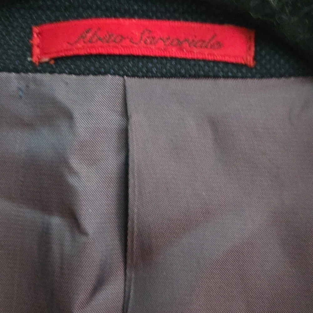 Classic Wool Navy Blue Men's Suit - Picture 4 of 8